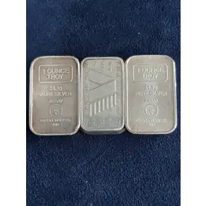 A-Mark Ingot 1 oz Silver Vintage Bar (2)