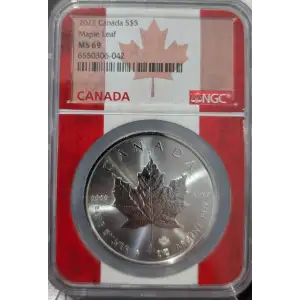 2022 Canadian Silver Maple Leaf NGC MS69 (2)